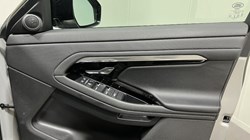 2023 (23) LAND ROVER RANGE ROVER EVOQUE 2.0 D200 R-Dynamic S 5dr Auto 5242739