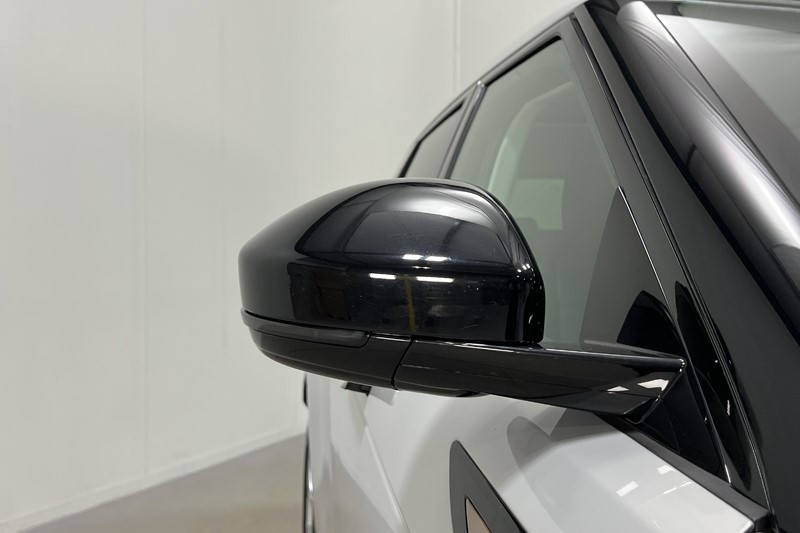 2023 (23) LAND ROVER RANGE ROVER EVOQUE 2.0 D200 R-Dynamic S 5dr Auto 5242771