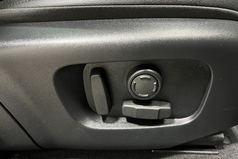 2023 (23) LAND ROVER RANGE ROVER EVOQUE 2.0 D200 R-Dynamic S 5dr Auto 5242741