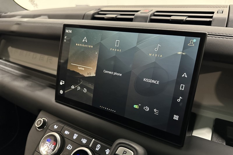 2024 (24) LAND ROVER DEFENDER 3.0 D250 X-Dynamic HSE 110 5dr Auto 5255328