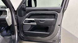 2024 (24) LAND ROVER DEFENDER 3.0 D250 X-Dynamic HSE 110 5dr Auto 5255314