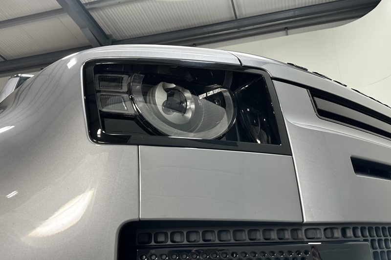 2024 (24) LAND ROVER DEFENDER 3.0 D250 X-Dynamic HSE 110 5dr Auto 5255353