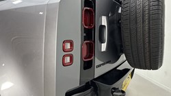 2024 (24) LAND ROVER DEFENDER 3.0 D250 X-Dynamic HSE 110 5dr Auto 5255346