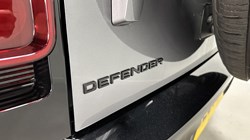 2024 (24) LAND ROVER DEFENDER 3.0 D250 X-Dynamic HSE 110 5dr Auto 5255347