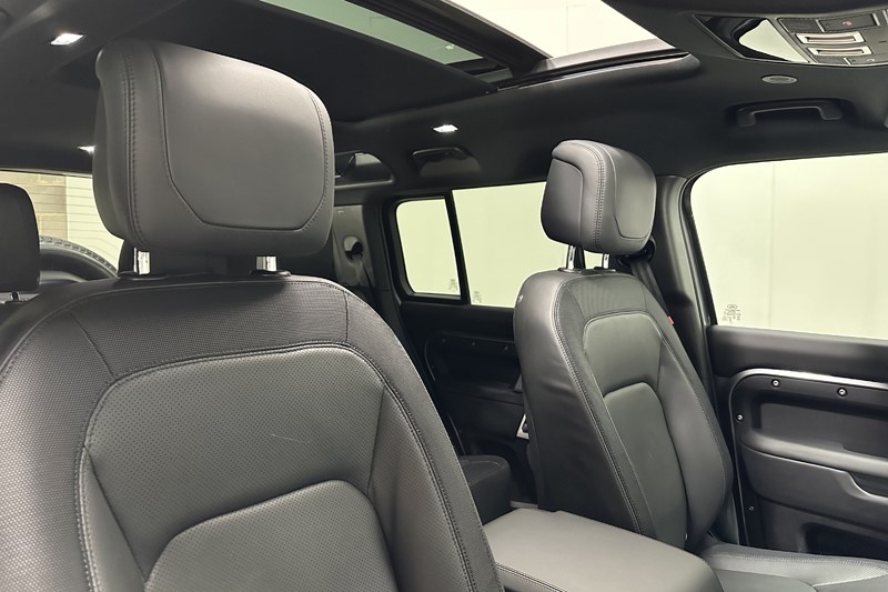 2024 (24) LAND ROVER DEFENDER 3.0 D250 X-Dynamic HSE 110 5dr Auto 5255320