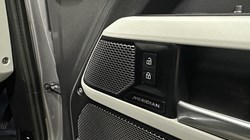 2024 (24) LAND ROVER DEFENDER 3.0 D250 X-Dynamic HSE 110 5dr Auto 5255316