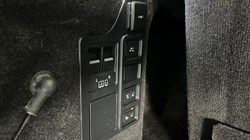 2023 (23) LAND ROVER DISCOVERY 3.0 D300 R-Dynamic SE 5dr Auto 5241426