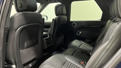 2023 (23) LAND ROVER DISCOVERY 3.0 D300 R-Dynamic SE 5dr Auto 5241420