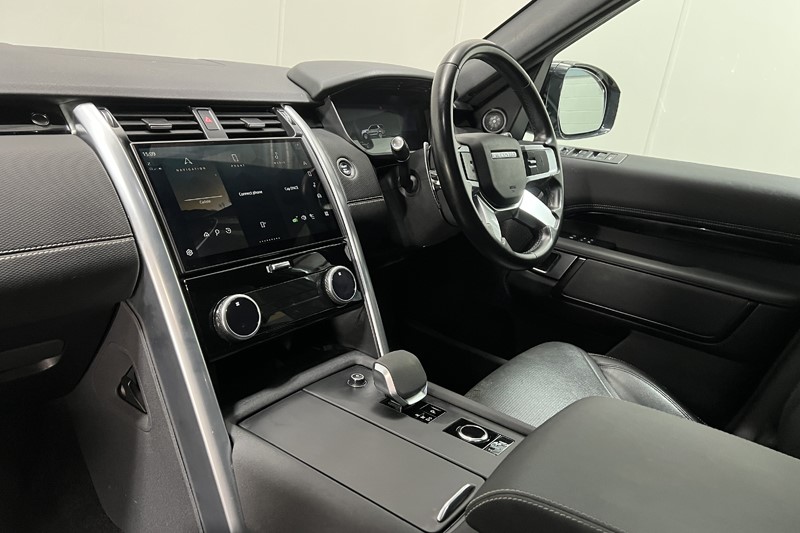 2023 (23) LAND ROVER DISCOVERY 3.0 D300 R-Dynamic SE 5dr Auto 5241419