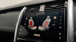 2023 (23) LAND ROVER DISCOVERY 3.0 D300 R-Dynamic SE 5dr Auto 5241416