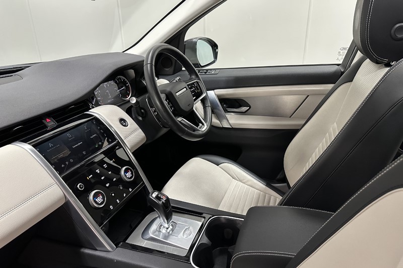 2023 (23) LAND ROVER DISCOVERY SPORT 2.0 D200 Urban Edition 5dr Auto [5 Seat] 5253873