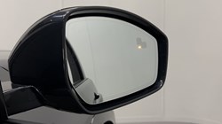 2023 (23) LAND ROVER DISCOVERY SPORT 2.0 D200 R-Dynamic HSE 5dr Auto 5273329