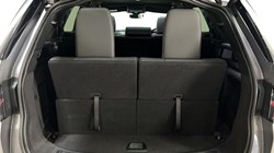 2023 (23) LAND ROVER DISCOVERY SPORT 2.0 D200 R-Dynamic HSE 5dr Auto 5273357