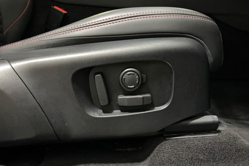 2023 (23) LAND ROVER DISCOVERY SPORT 2.0 D200 R-Dynamic HSE 5dr Auto 5273330