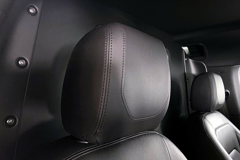 2023 (73) LAND ROVER COMMERCIAL DEFENDER 3.0 D250 Hard Top SE Auto 5261382