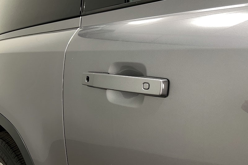 2023 (73) LAND ROVER COMMERCIAL DEFENDER 3.0 D250 Hard Top SE Auto 5261404