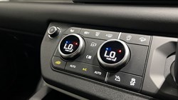 2023 (73) LAND ROVER COMMERCIAL DEFENDER 3.0 D250 Hard Top SE Auto 5261388