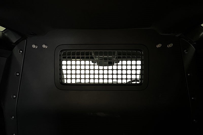 2023 (73) LAND ROVER COMMERCIAL DEFENDER 3.0 D250 Hard Top SE Auto 5261373