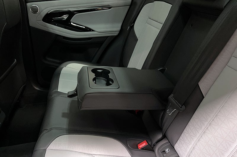 2023 (23) LAND ROVER RANGE ROVER EVOQUE 2.0 D200 R-Dynamic HSE 5dr Auto 5248047