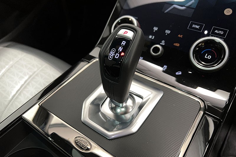 2023 (23) LAND ROVER RANGE ROVER EVOQUE 2.0 D200 R-Dynamic HSE 5dr Auto 5248029