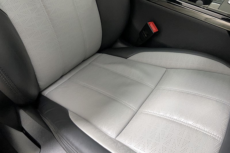 2023 (23) LAND ROVER RANGE ROVER EVOQUE 2.0 D200 R-Dynamic HSE 5dr Auto 5248023