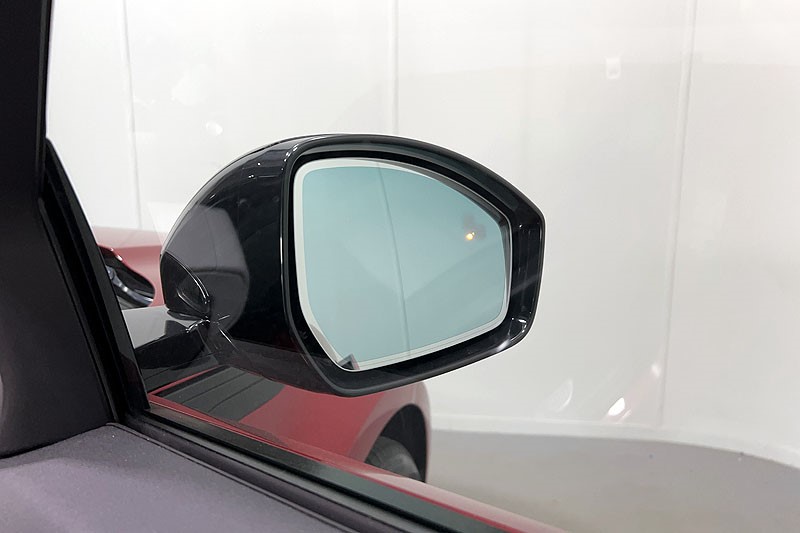 2023 (23) LAND ROVER RANGE ROVER EVOQUE 2.0 D200 R-Dynamic HSE 5dr Auto 5248021