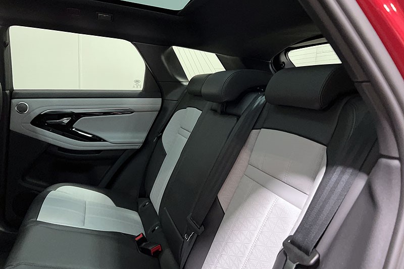 2023 (23) LAND ROVER RANGE ROVER EVOQUE 2.0 D200 R-Dynamic HSE 5dr Auto 5248046