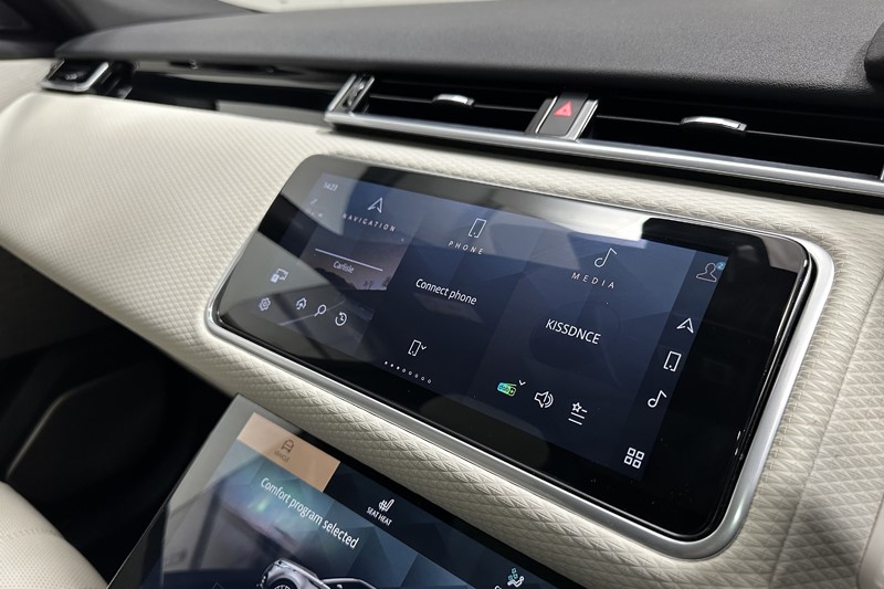 2023 (23) LAND ROVER RANGE ROVER VELAR 2.0 D200 Edition 5dr Auto 5266928