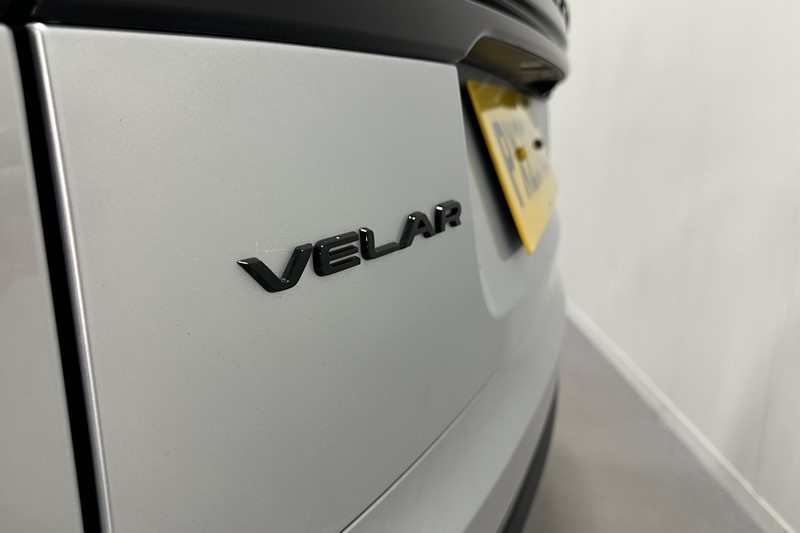 2023 (23) LAND ROVER RANGE ROVER VELAR 2.0 D200 Edition 5dr Auto 5266947