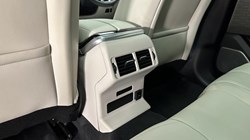 2023 (23) LAND ROVER RANGE ROVER VELAR 2.0 D200 Edition 5dr Auto 5266942