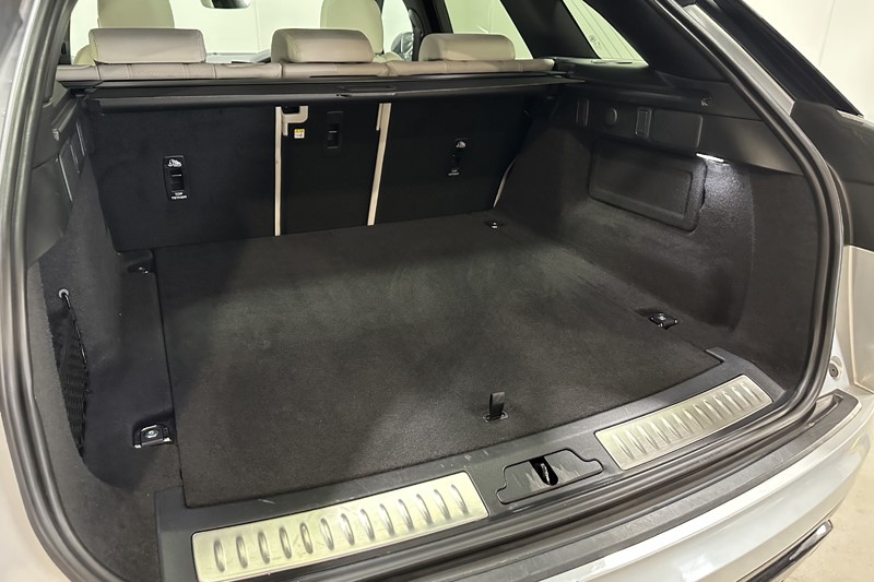 2023 (23) LAND ROVER RANGE ROVER VELAR 2.0 D200 Edition 5dr Auto 5266944