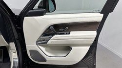 2024 (24) LAND ROVER RANGE ROVER 3.0 D350 Autobiography 4dr Auto 5289637