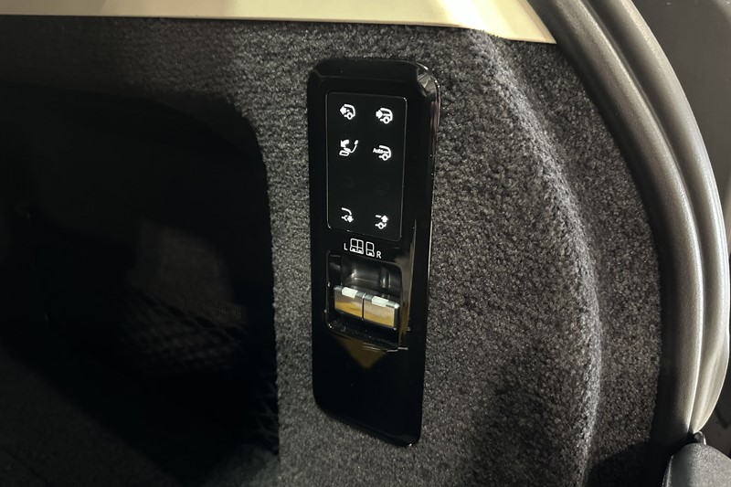 2024 (24) LAND ROVER RANGE ROVER 3.0 D350 Autobiography 4dr Auto 5289683