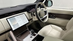2024 (24) LAND ROVER RANGE ROVER 3.0 D350 Autobiography 4dr Auto 5289670