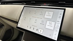 2024 (24) LAND ROVER RANGE ROVER 3.0 D350 Autobiography 4dr Auto 5289659