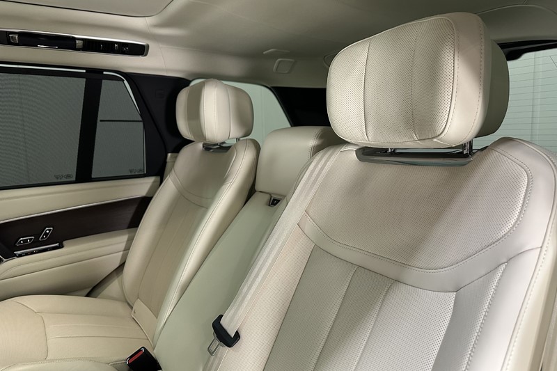 2024 (24) LAND ROVER RANGE ROVER 3.0 D350 Autobiography 4dr Auto 5289673