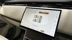 2024 (24) LAND ROVER RANGE ROVER 3.0 D350 Autobiography 4dr Auto 5289664