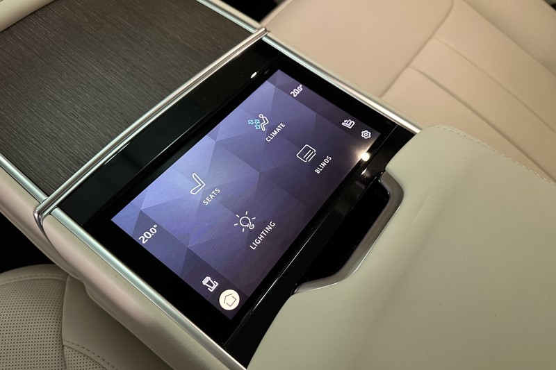 2024 (24) LAND ROVER RANGE ROVER 3.0 D350 Autobiography 4dr Auto 5289676