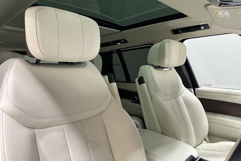 2024 (24) LAND ROVER RANGE ROVER 3.0 D350 Autobiography 4dr Auto 5289644