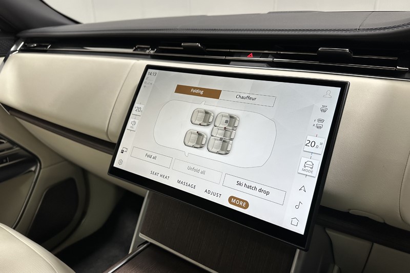 2024 (24) LAND ROVER RANGE ROVER 3.0 D350 Autobiography 4dr Auto 5289663