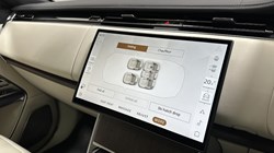 2024 (24) LAND ROVER RANGE ROVER 3.0 D350 Autobiography 4dr Auto 5289663