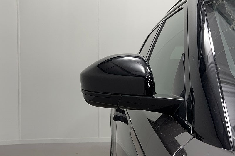 2024 (24) LAND ROVER RANGE ROVER VELAR 3.0 P400 MHEV Autobiography 5dr Auto 5261085