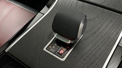 2024 (24) LAND ROVER RANGE ROVER VELAR 3.0 P400 MHEV Autobiography 5dr Auto 5261056