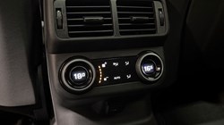2024 (24) LAND ROVER RANGE ROVER VELAR 3.0 P400 MHEV Autobiography 5dr Auto 5261076