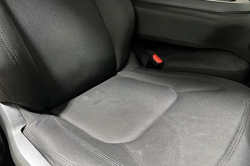 2024 (24) LAND ROVER COMMERCIAL DEFENDER 3.0 D250 Hard Top Auto [3 Seat] 5271179