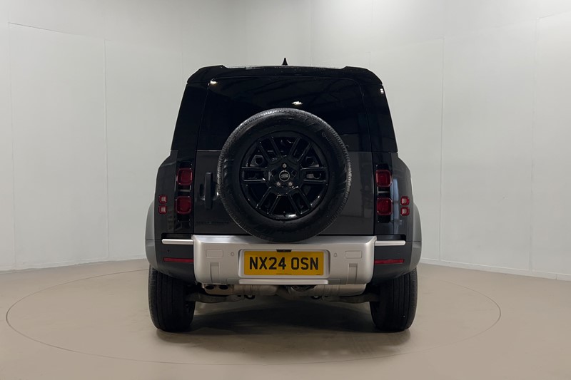 2024 (24) LAND ROVER COMMERCIAL DEFENDER 3.0 D250 Hard Top Auto [3 Seat] 5271167