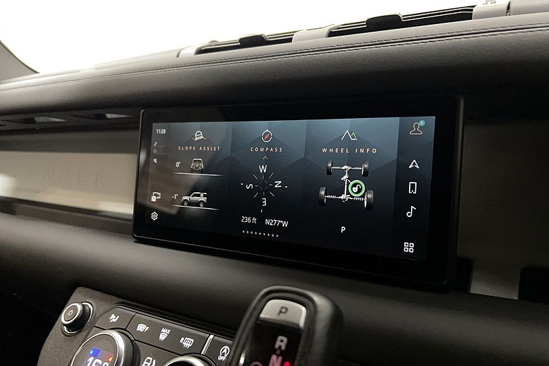 2024 (24) LAND ROVER COMMERCIAL DEFENDER 3.0 D250 Hard Top Auto [3 Seat] 5271195