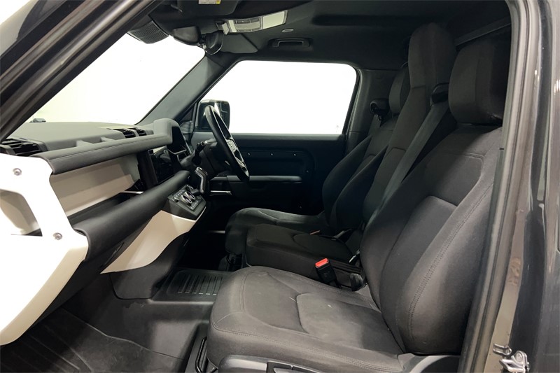 2024 (24) LAND ROVER COMMERCIAL DEFENDER 3.0 D250 Hard Top Auto [3 Seat] 5271164