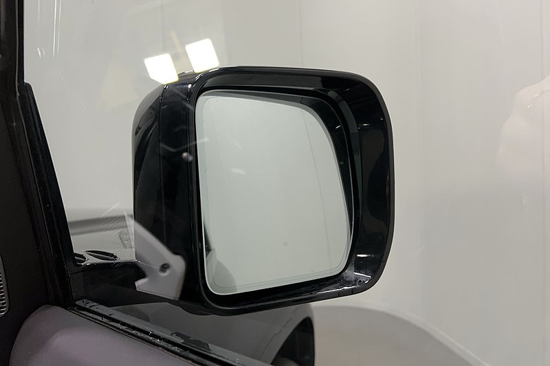 2024 (24) LAND ROVER COMMERCIAL DEFENDER 3.0 D250 Hard Top Auto [3 Seat] 5271177