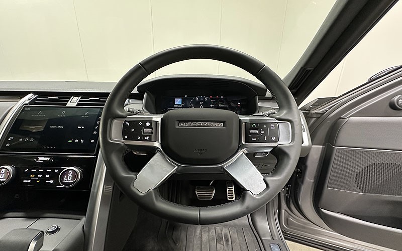 2025 (25) LAND ROVER DISCOVERY 3.0 D350 Dynamic SE 5dr Auto 5275090